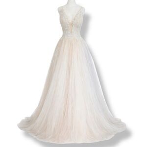 Vienna Prom Beaded Tulle Ball Gown White Nude Plunge Size 4 Bridal Prom Maxi